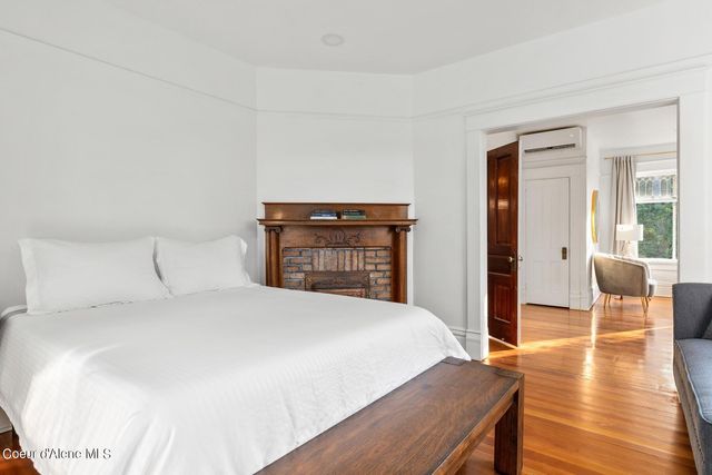 6955 Apple Alley, Bonners Ferry, ID 83805