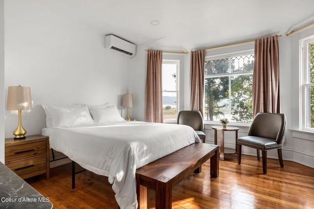 6955 Apple Alley, Bonners Ferry, ID 83805