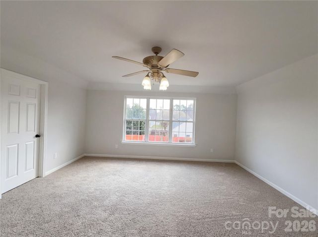 304 Valerie Drive, Lincolnton, NC 28092