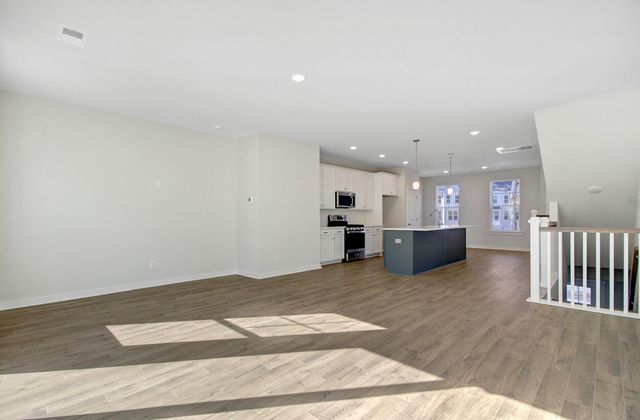 447 Caledon Court, Johns Island, SC 29455