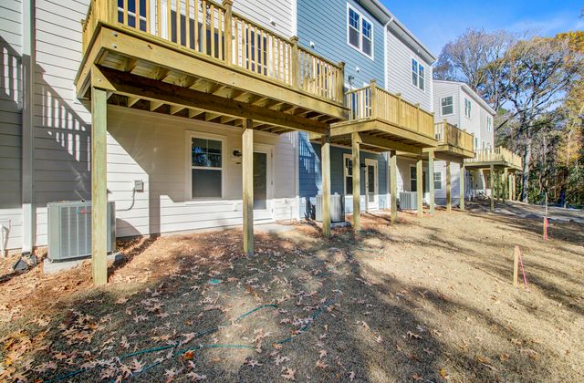 447 Caledon Court, Johns Island, SC 29455