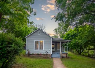222 Poplar Street, Thayer, MO 65791