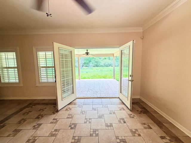 23506 Saxon Way, Hockley, TX 77447