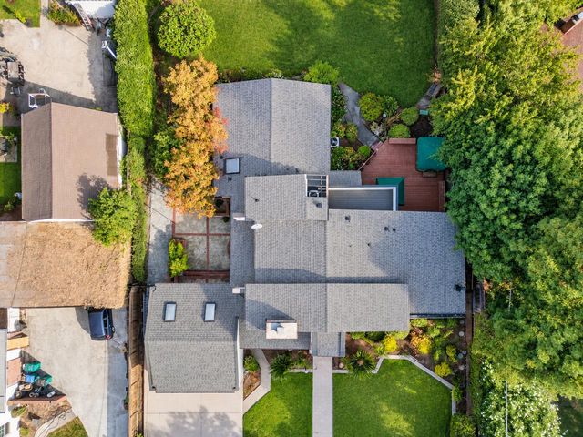 3635 Country Club Blvd, Stockton, CA 95204