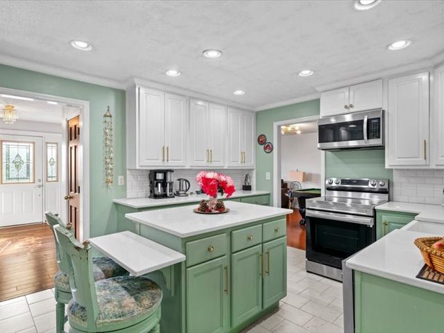 1005 Rocky Lane, Dalton, GA 30720