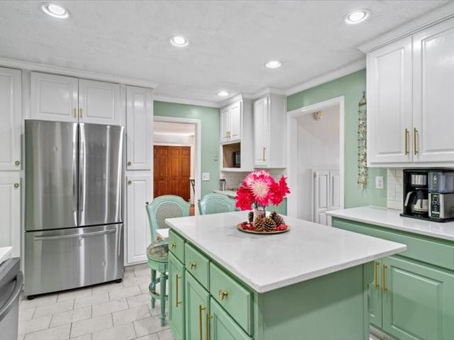 1005 Rocky Lane, Dalton, GA 30720