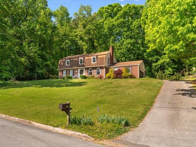 1005 Rocky Lane, Dalton, GA 30720
