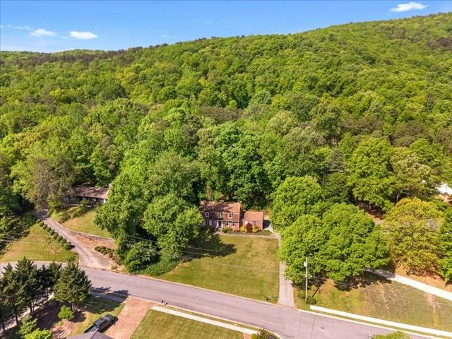 1005 Rocky Lane, Dalton, GA 30720