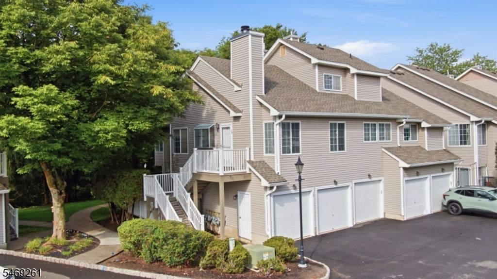 10 Stevens Ct, Bedminster Twp., NJ 07921 — exterior