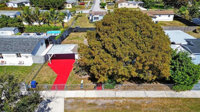 10325 149, Miami, FL 33176