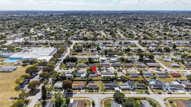 10325 149, Miami, FL 33176