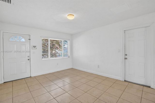 10325 149, Miami, FL 33176