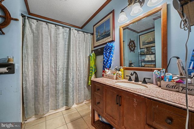 22 W YORKTOWN RD, Milford, DE 19963