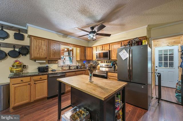 22 W YORKTOWN RD, Milford, DE 19963