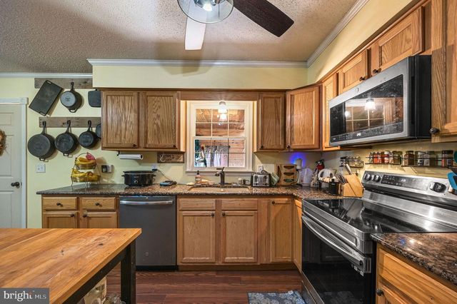 22 W YORKTOWN RD, Milford, DE 19963