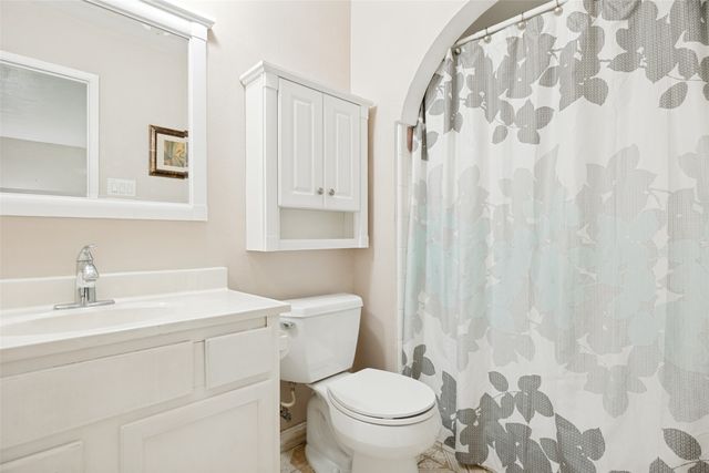 1429 Meandering Way, Garland, TX 75040