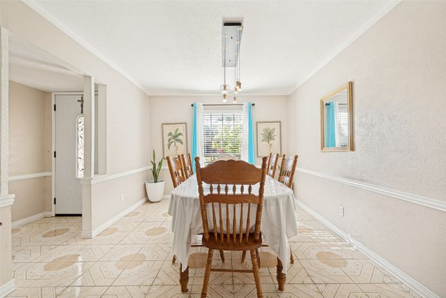 1429 Meandering Way, Garland, TX 75040