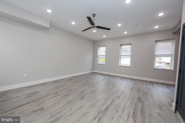 3565 KENSINGTON AVE, Philadelphia, PA 19134
