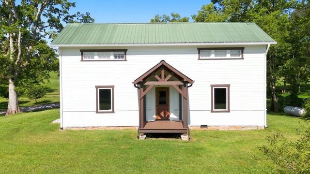 4824 Campbellsville Pike, Columbia, TN 38401