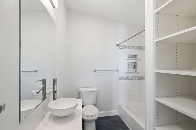 34 Underhill St 4, Winthrop, MA 02152