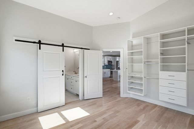 34 Underhill St 4, Winthrop, MA 02152