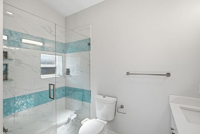 34 Underhill St 4, Winthrop, MA 02152