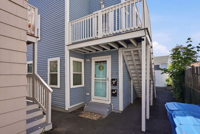 34 Underhill St 4, Winthrop, MA 02152