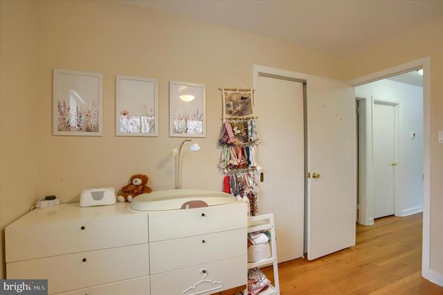 17 COURTLAND RD, Camp Hill, PA 17011