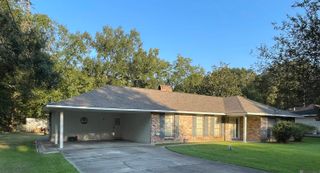 5146 Newell St, Zachary, LA 70791