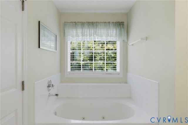 6019 Pond Place Way, Mechanicsville, VA 23111