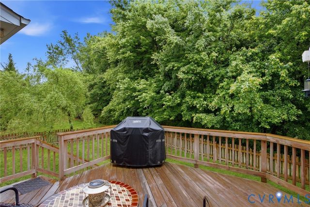6019 Pond Place Way, Mechanicsville, VA 23111