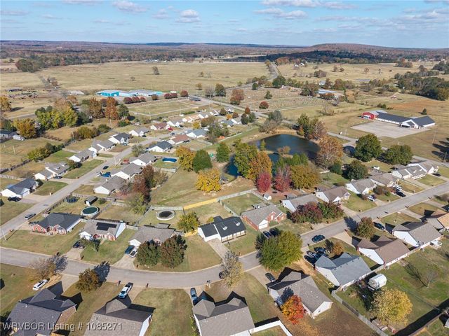 1812 Appaloosa Drive, Greenwood, AR 72936