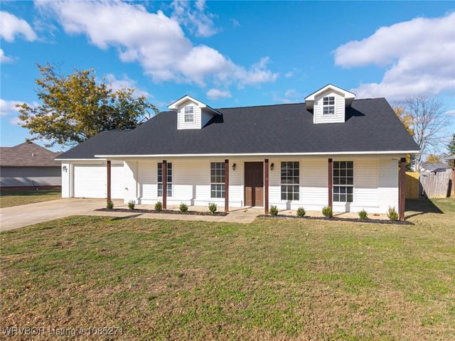 1812 Appaloosa Drive, Greenwood, AR 72936