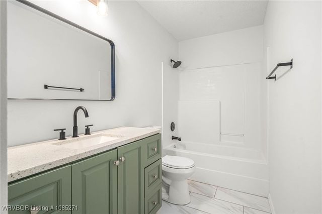 1812 Appaloosa Drive, Greenwood, AR 72936