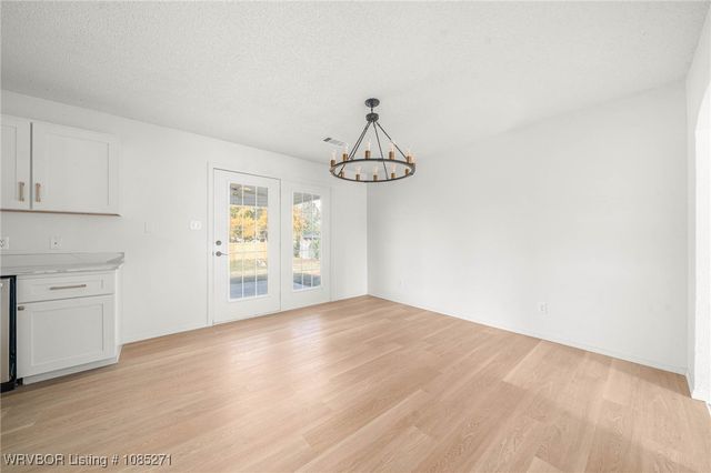 1812 Appaloosa Drive, Greenwood, AR 72936