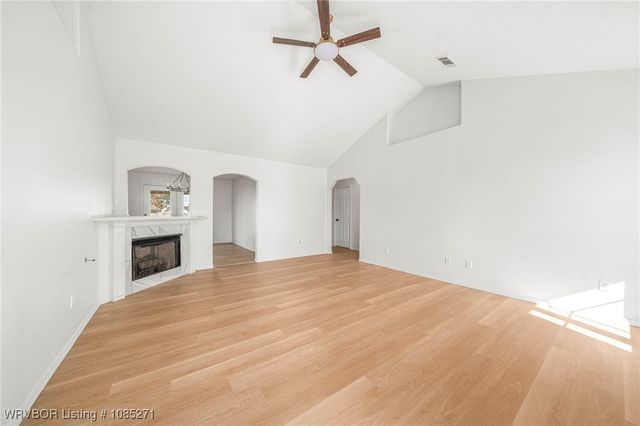 1812 Appaloosa Drive, Greenwood, AR 72936