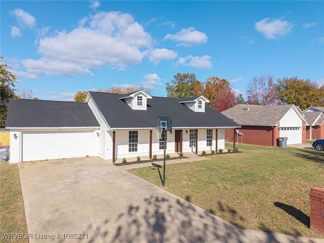 1812 Appaloosa Drive, Greenwood, AR 72936