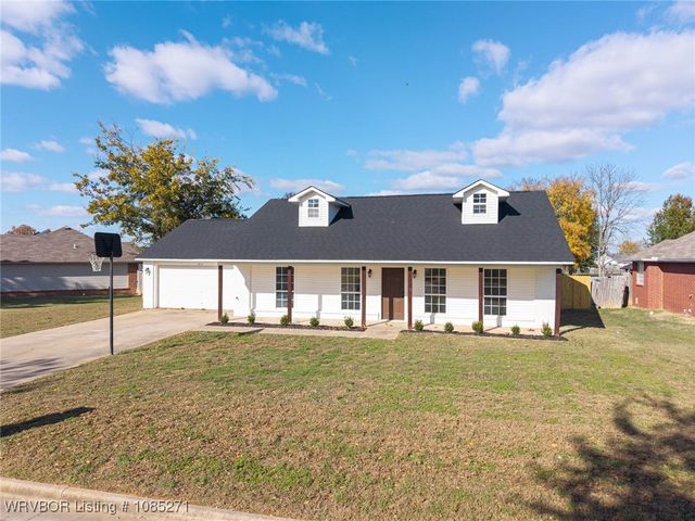 1812 Appaloosa Drive, Greenwood, AR 72936