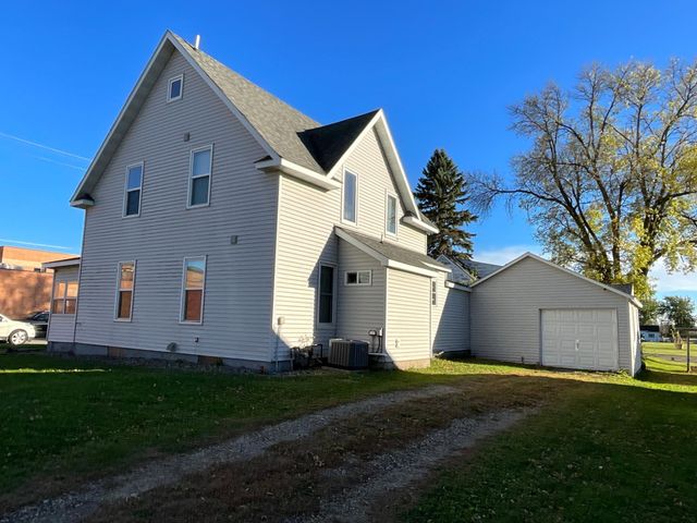 500 Central Avenue, Osakis, MN 56360