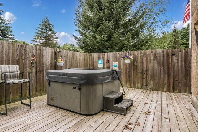 8645 S Rahe Road, Kingsley, MI 49648