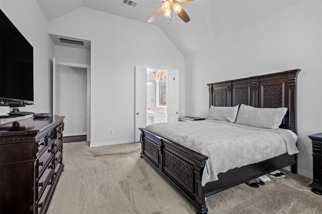 116 Texon DR, Liberty Hill, TX 78642