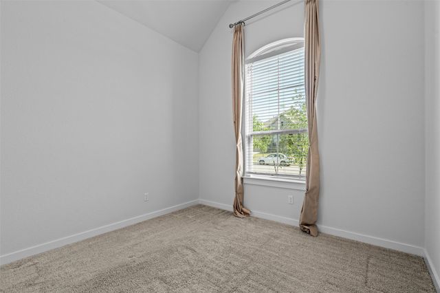 116 Texon DR, Liberty Hill, TX 78642