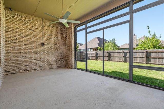 116 Texon DR, Liberty Hill, TX 78642