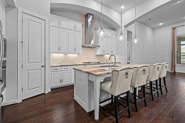116 Texon DR, Liberty Hill, TX 78642