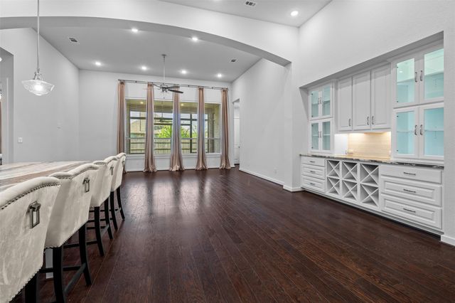 116 Texon DR, Liberty Hill, TX 78642