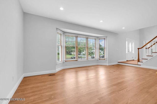 6 Oak Tree Lane, Ocean Twp, NJ 07712