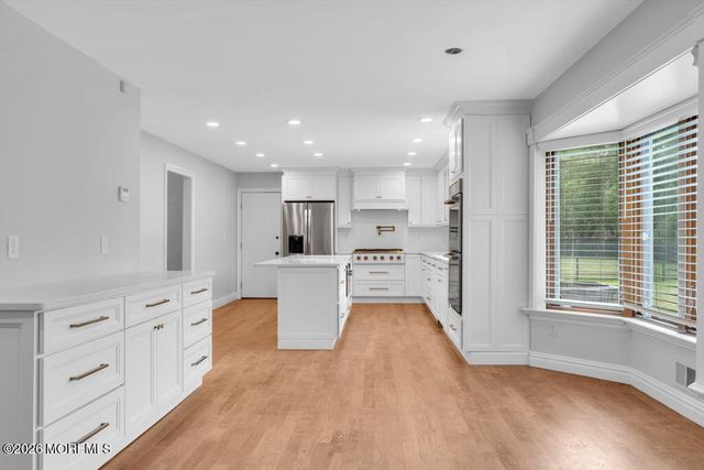 6 Oak Tree Lane, Ocean Twp, NJ 07712