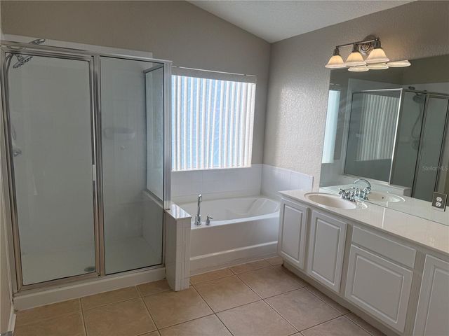 1100 BRANT POINT, Orlando, FL 32828