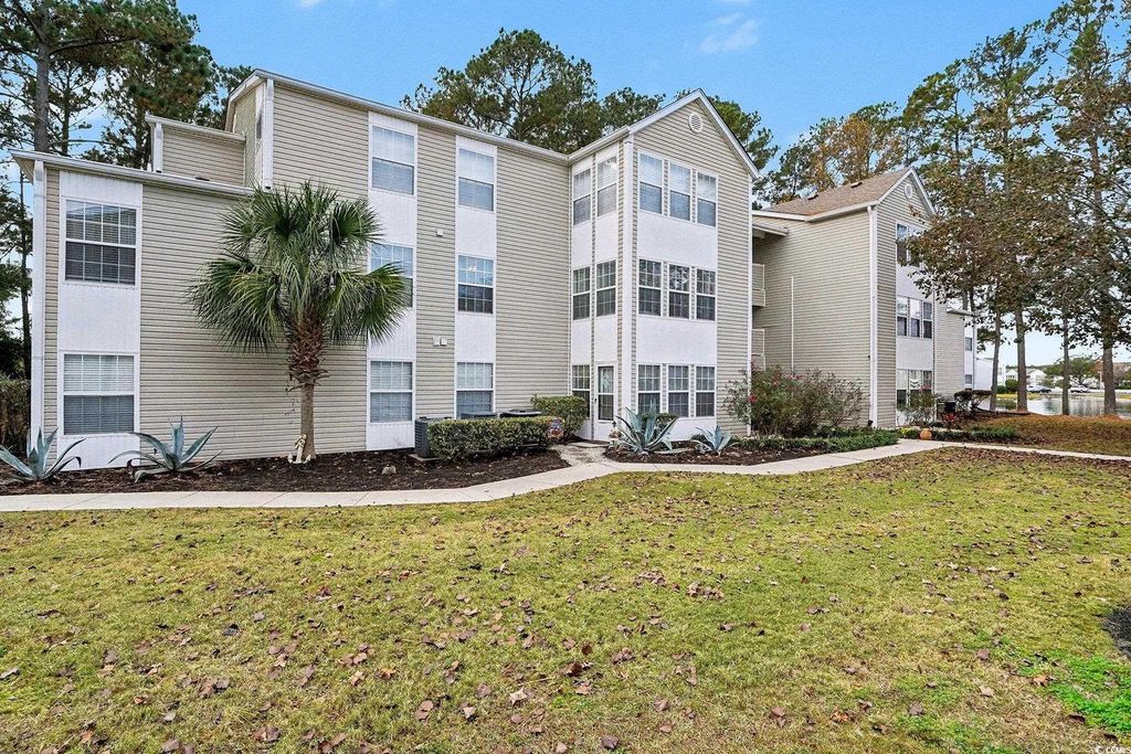 140 Spanish Oak Ct Apt E, Surfside Beach, SC 29575