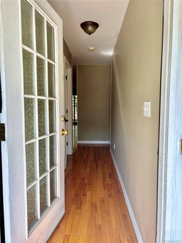 14 Madison Avenue, Rockville Centre, NY 11570